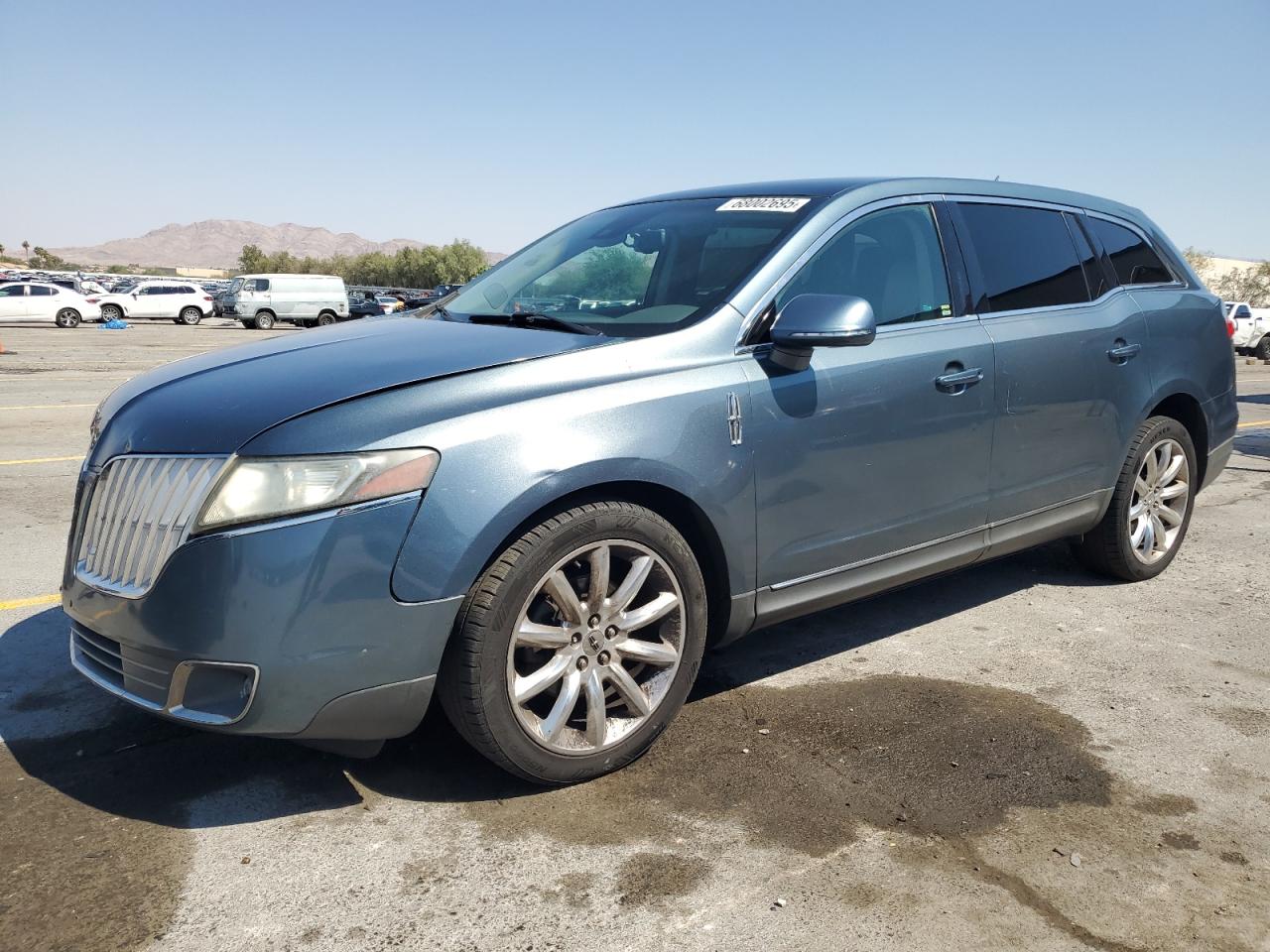 LINCOLN MKT 2010