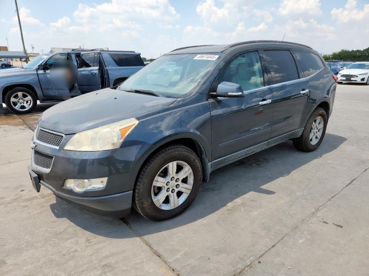 CHEVROLET TRAVERSE L 2011