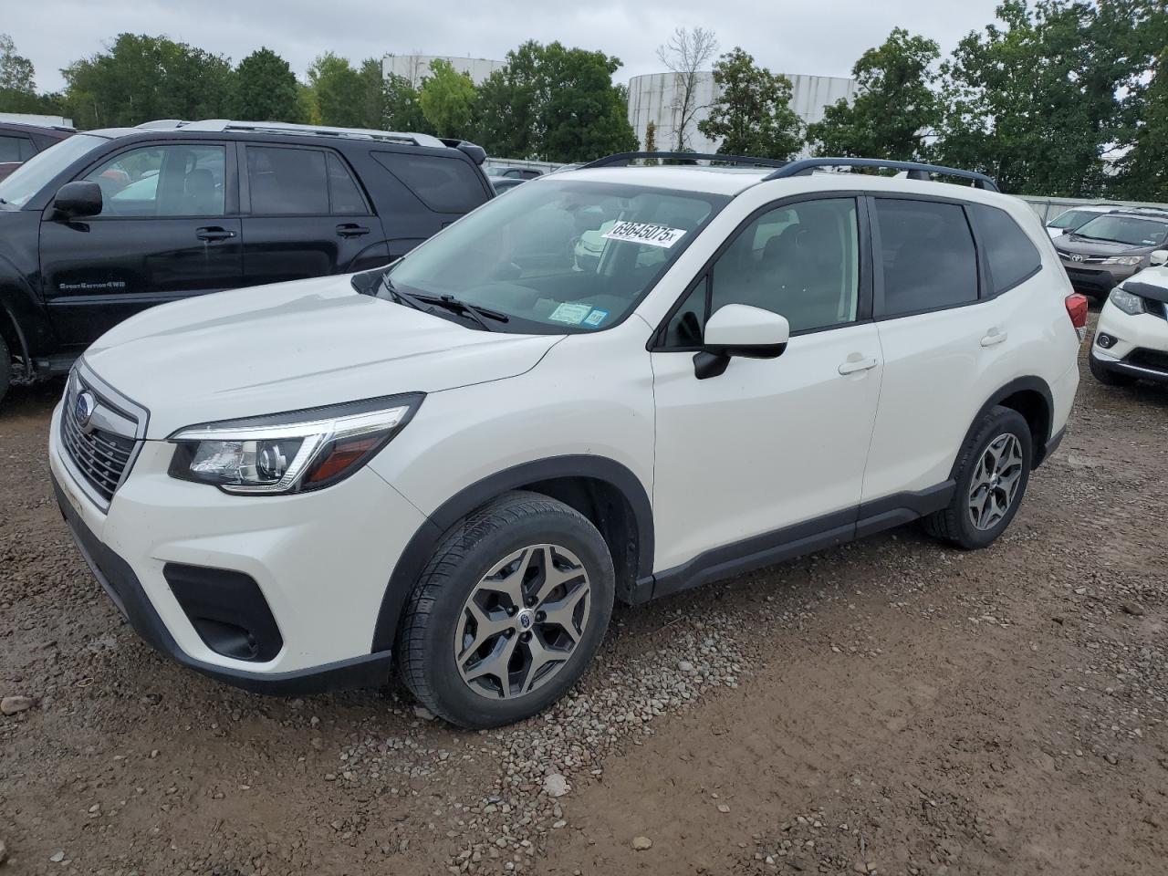 SUBARU FORESTER P 2019