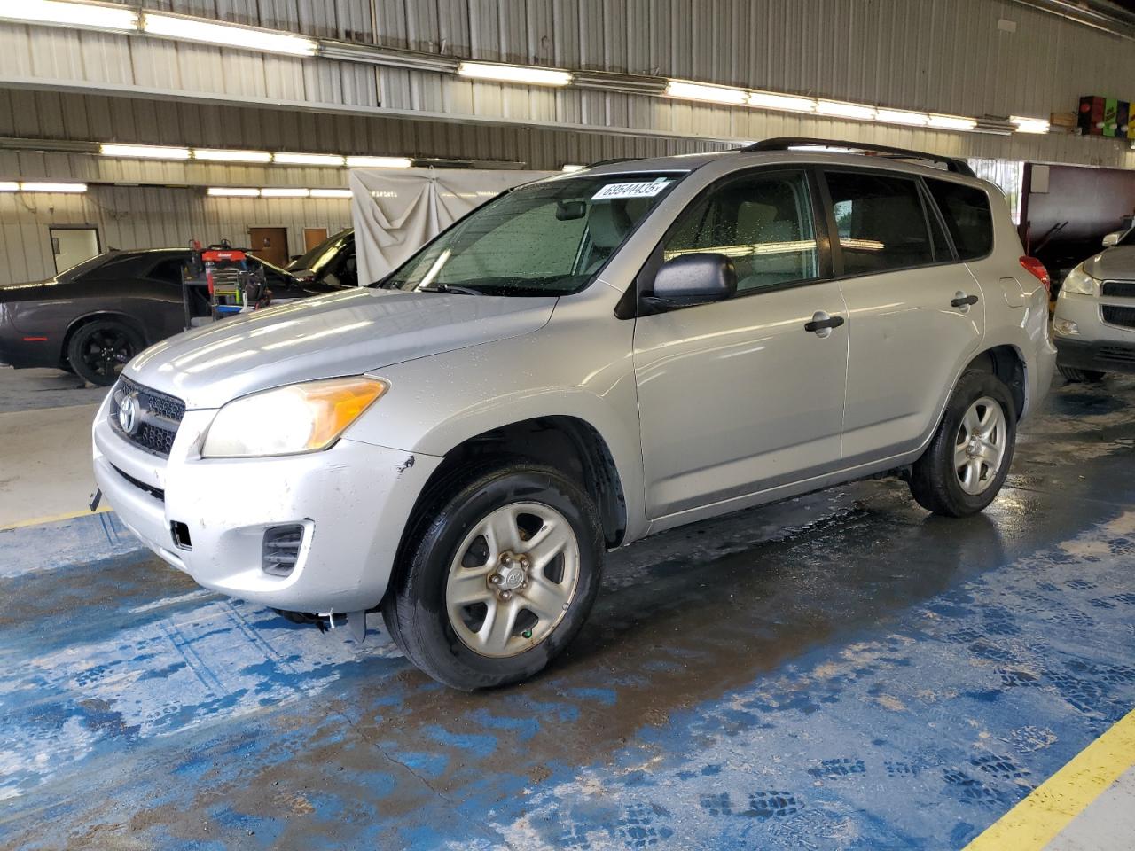 TOYOTA RAV4 2009