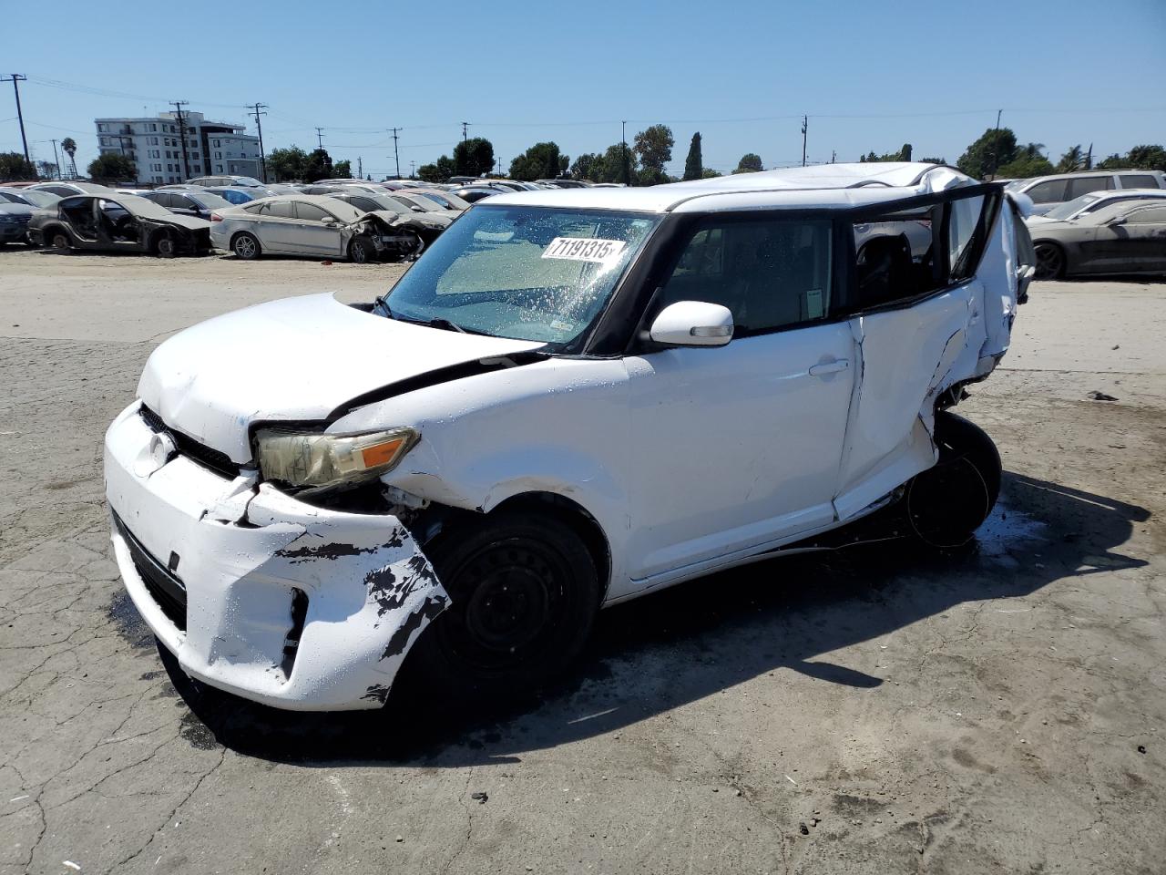 TOYOTA SCION XB 2012