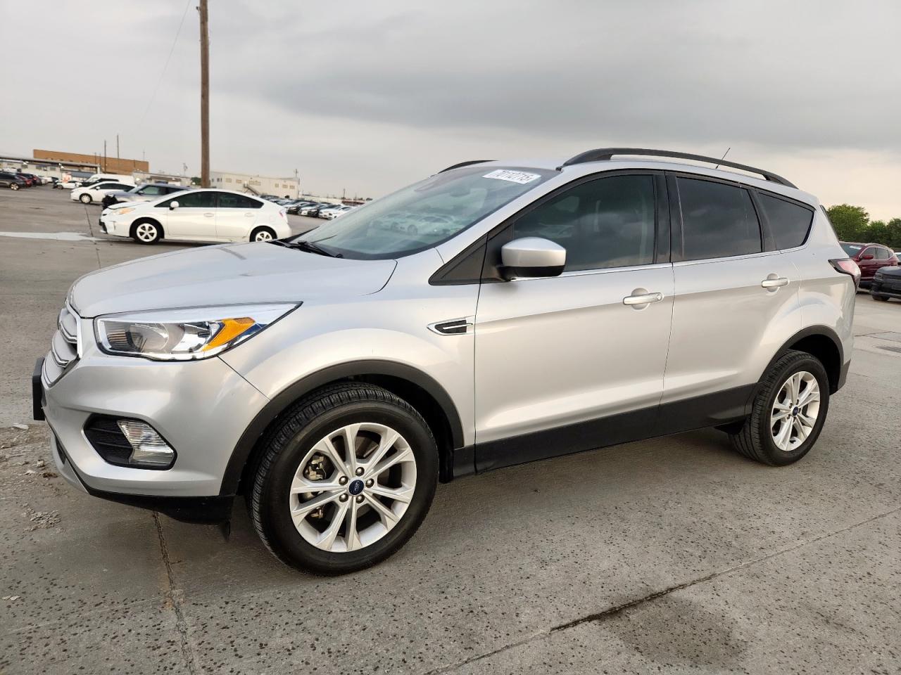 FORD ESCAPE SE 2018