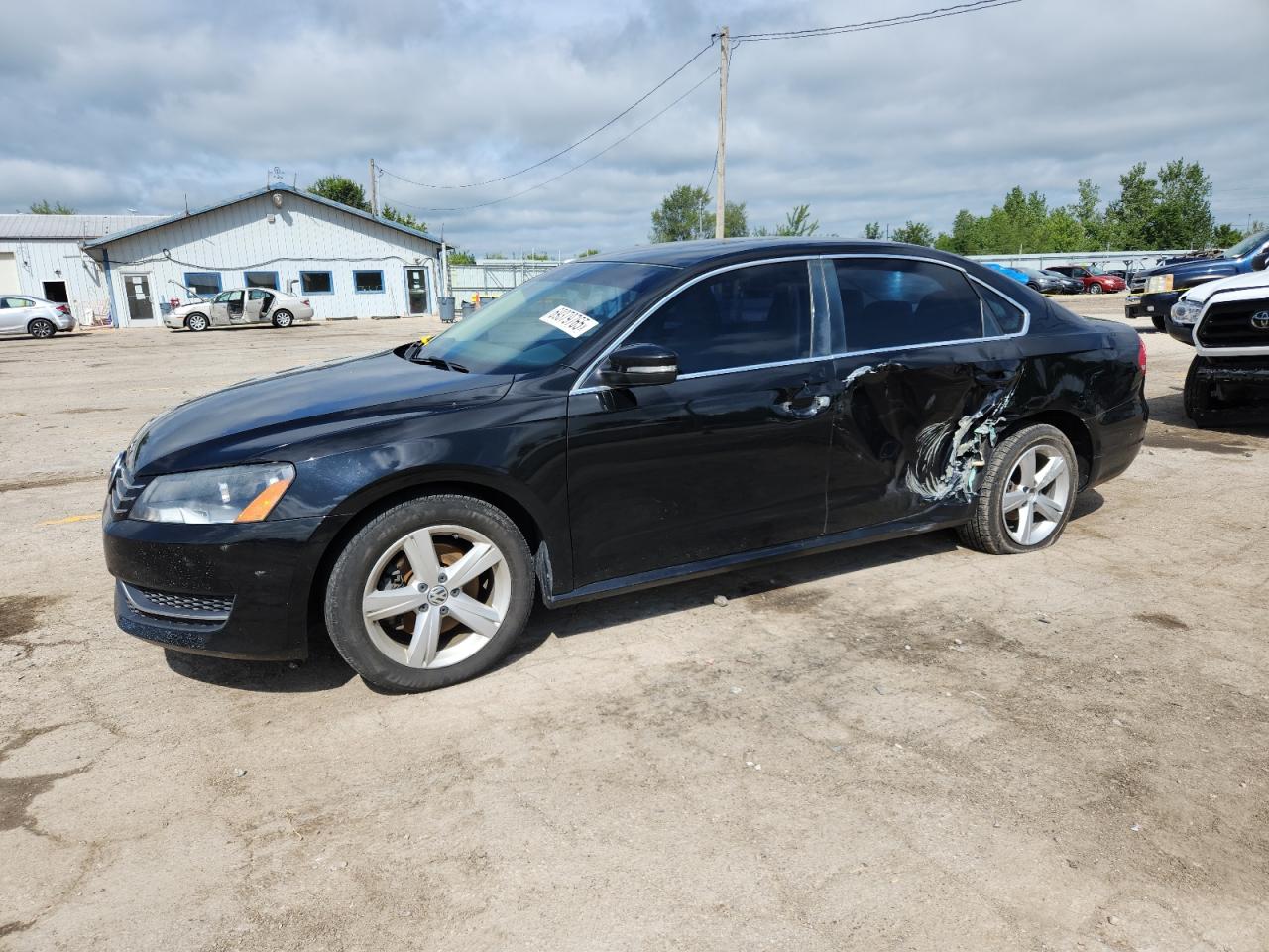 VOLKSWAGEN PASSAT SE 2013
