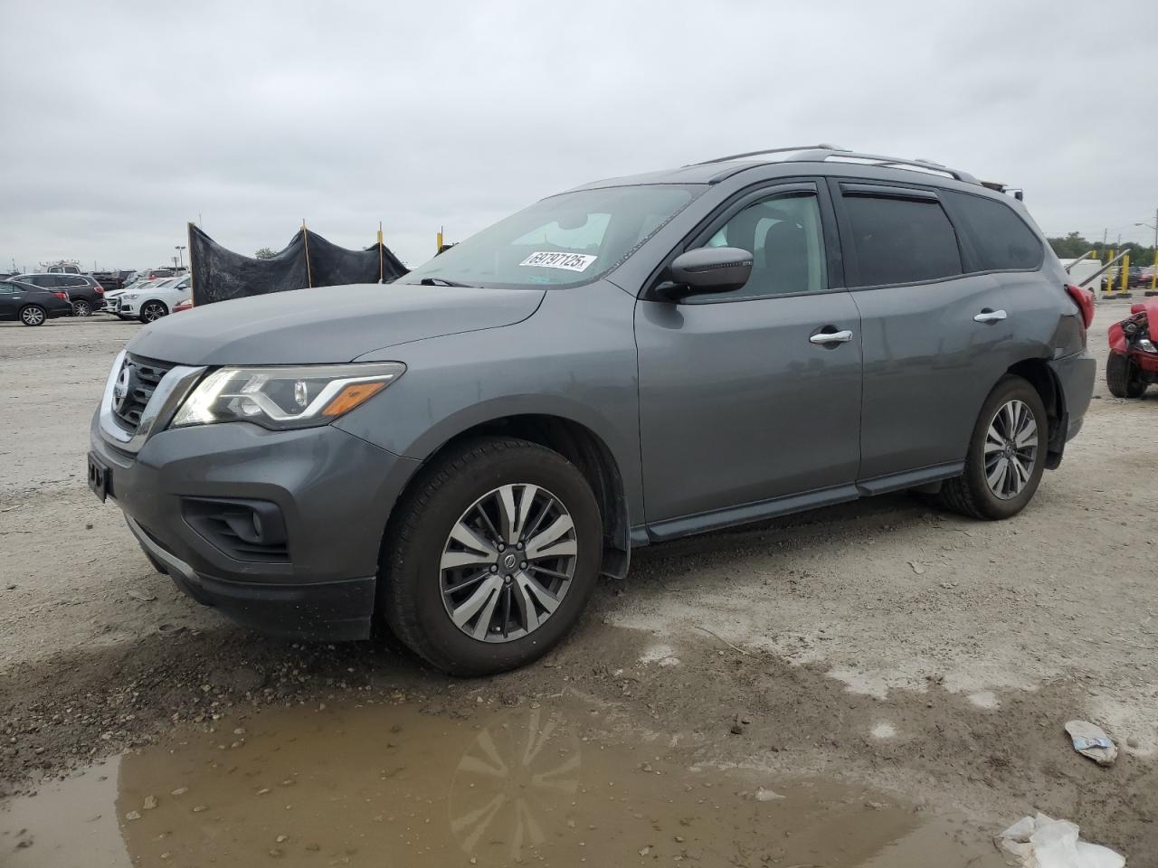 NISSAN PATHFINDER 2018