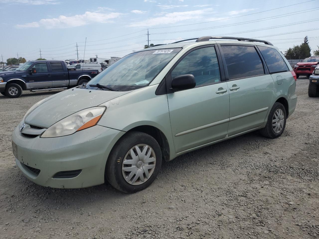 TOYOTA SIENNA CE 2007