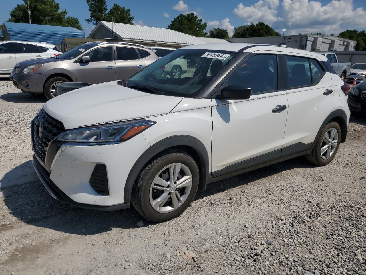 NISSAN KICKS S 2024