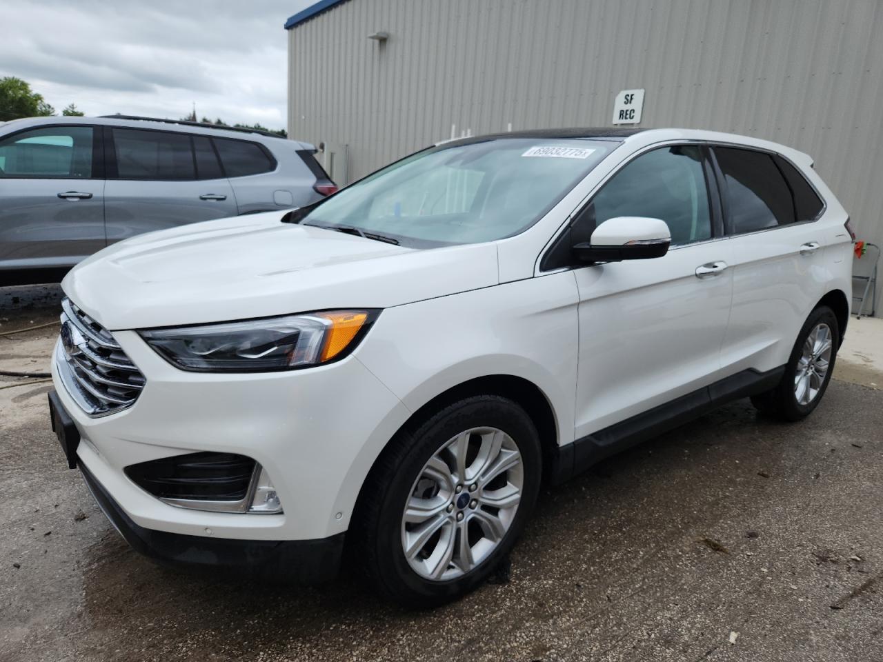 FORD EDGE TITAN 2021