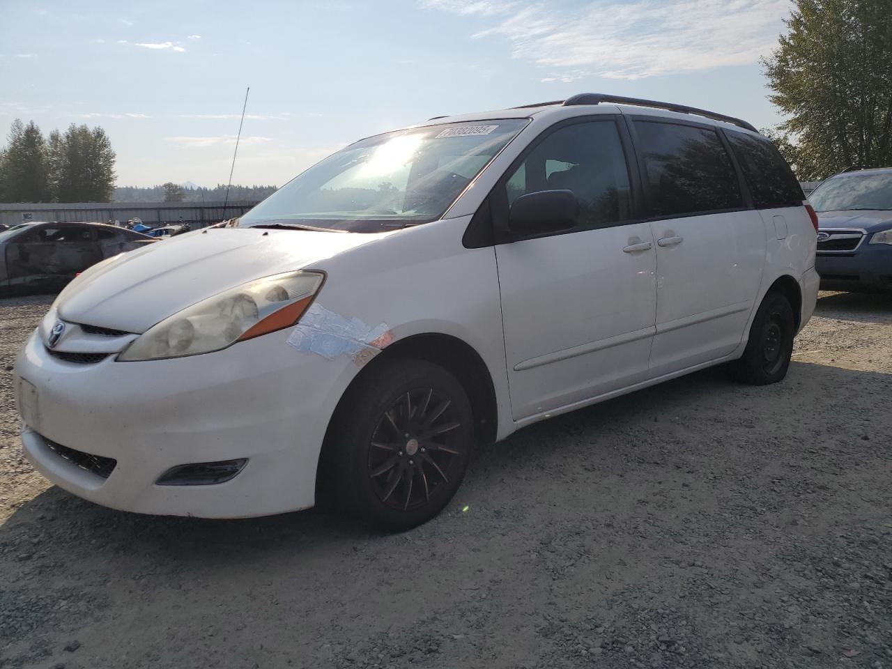 TOYOTA SIENNA CE 2008