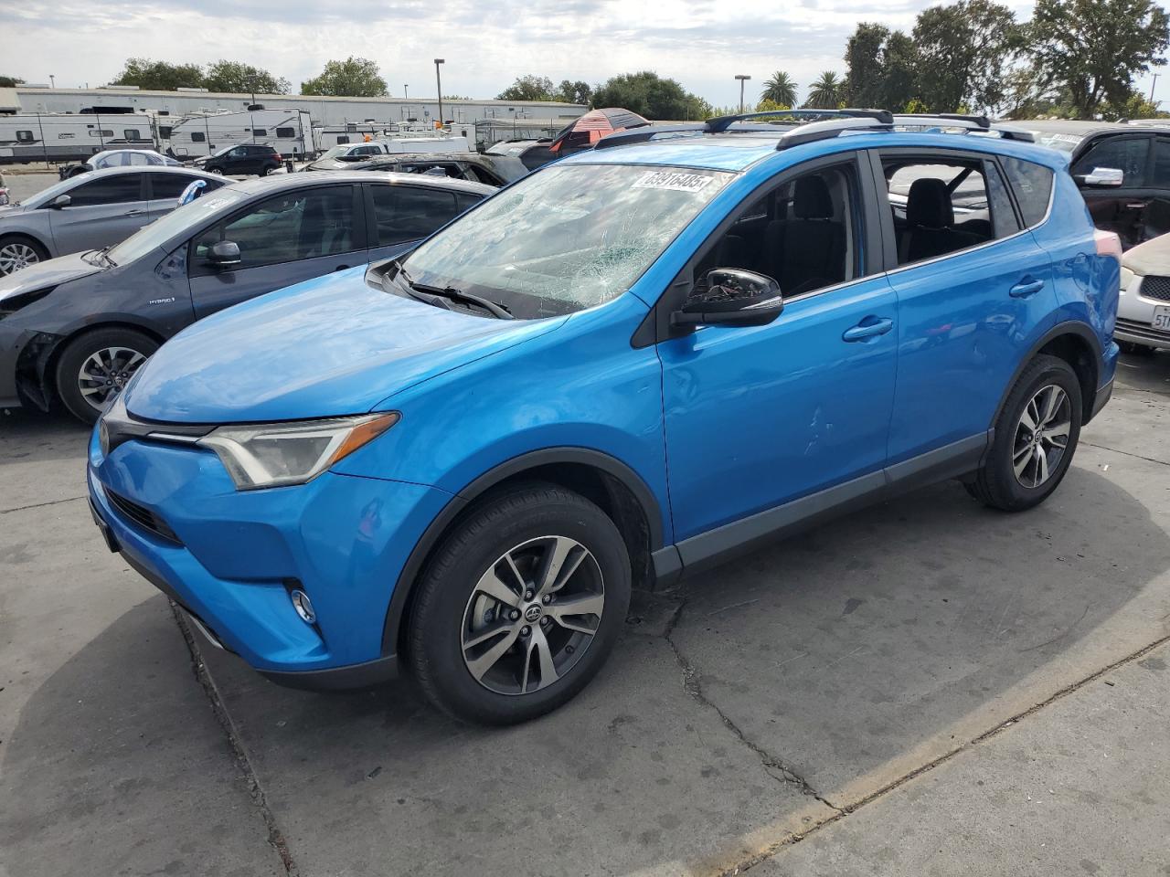 TOYOTA RAV4 XLE 2017