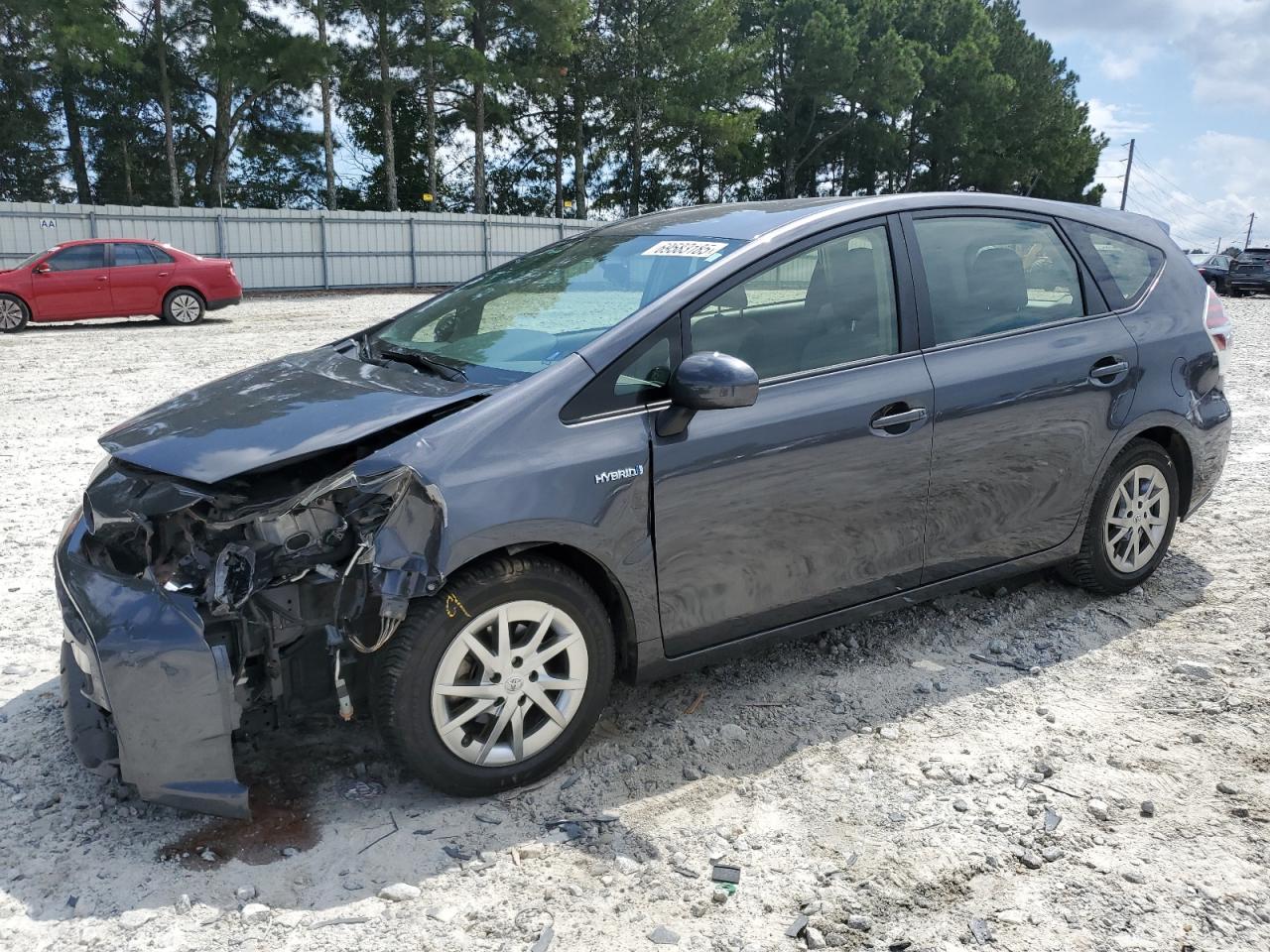 TOYOTA PRIUS V 2015