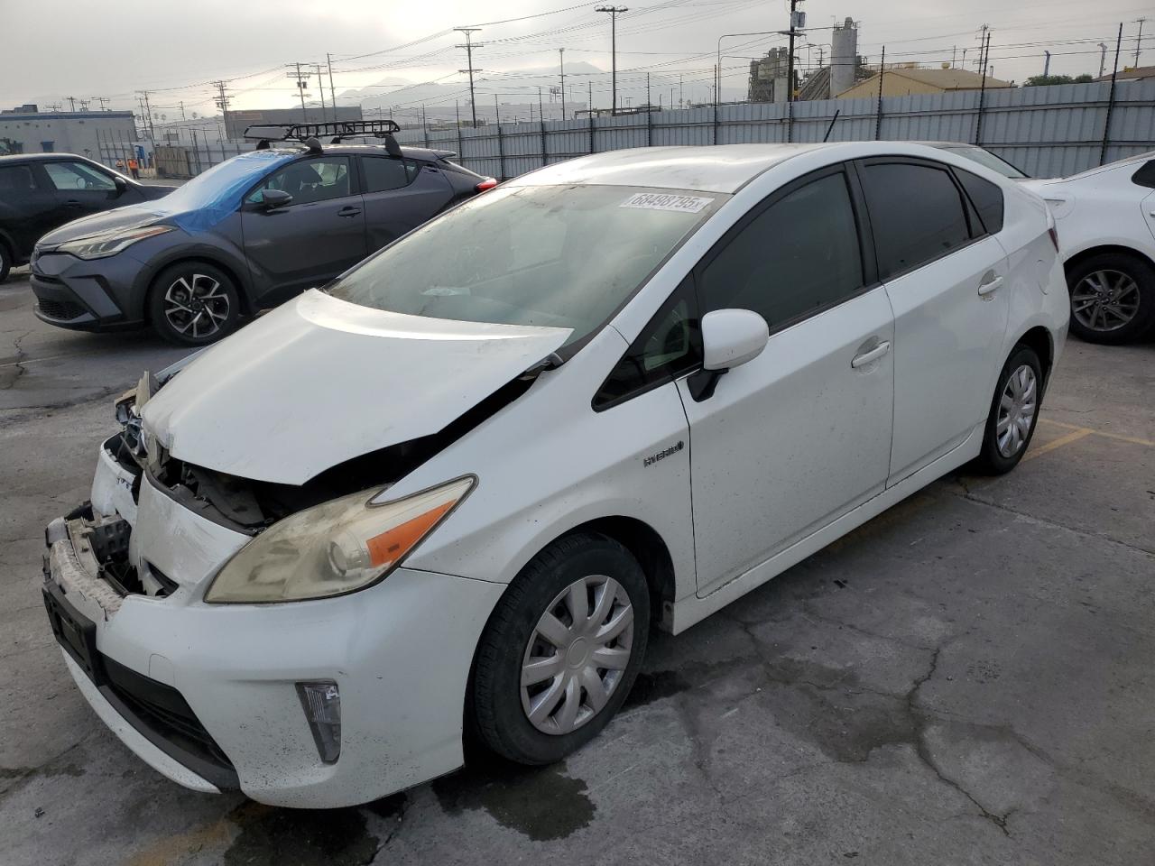 TOYOTA PRIUS 2014