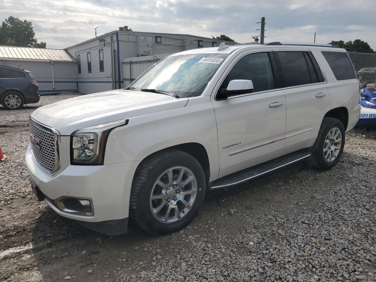 GMC YUKON DENA 2017