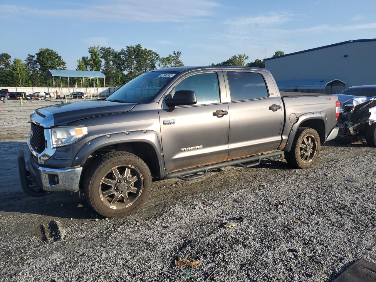 TOYOTA TUNDRA CRE 2015