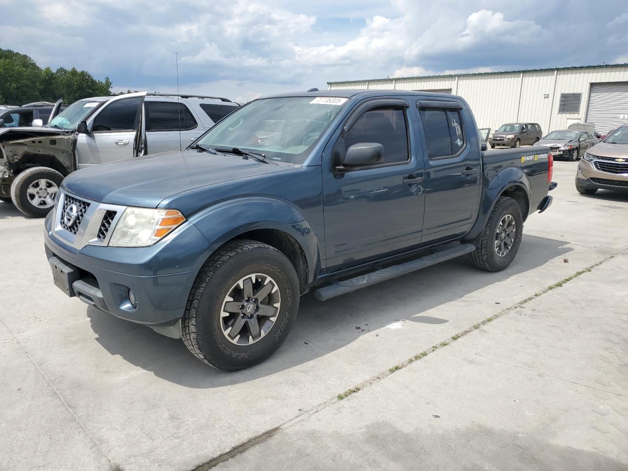 NISSAN FRONTIER S 2014