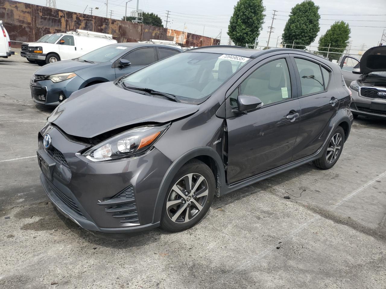 TOYOTA PRIUS C 2018