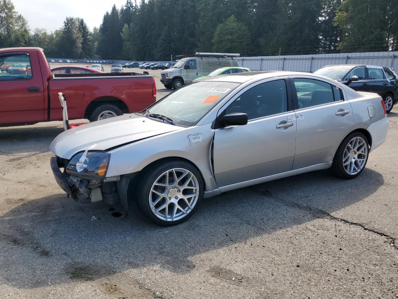 MITSUBISHI GALANT ES 2011