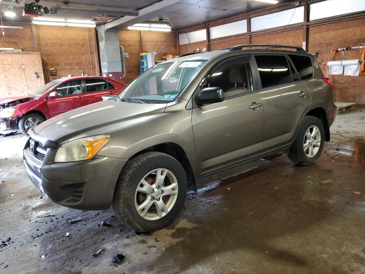 TOYOTA RAV4 2011