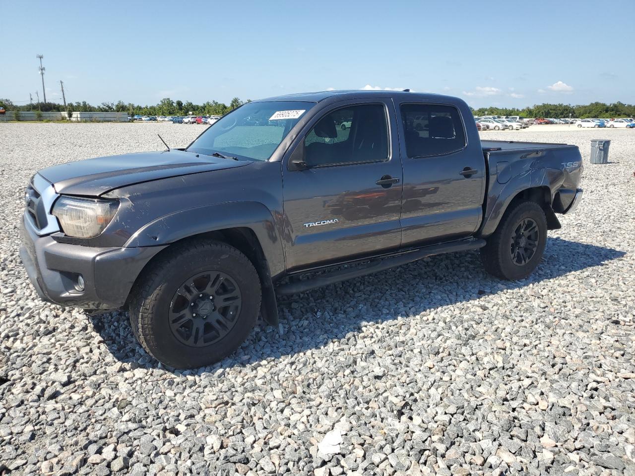 TOYOTA TACOMA DOU 2015