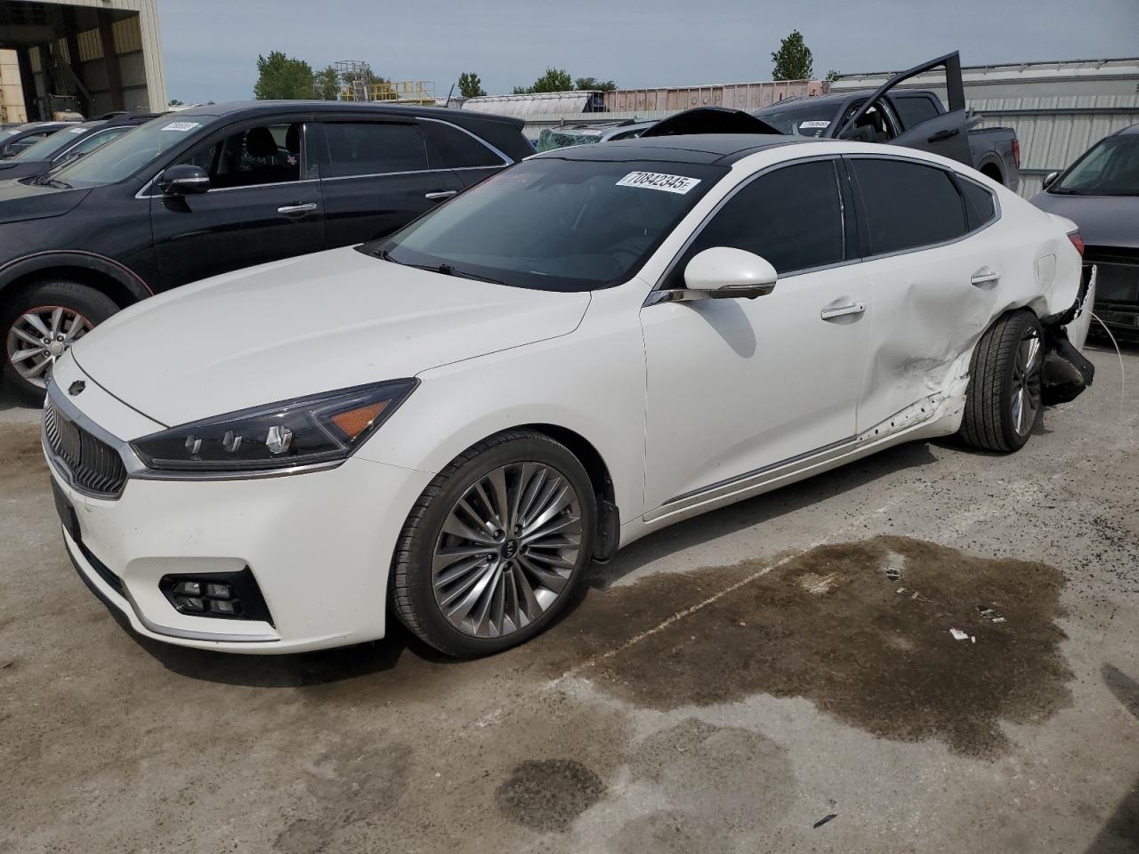 KIA CADENZA PREMIUM 2017