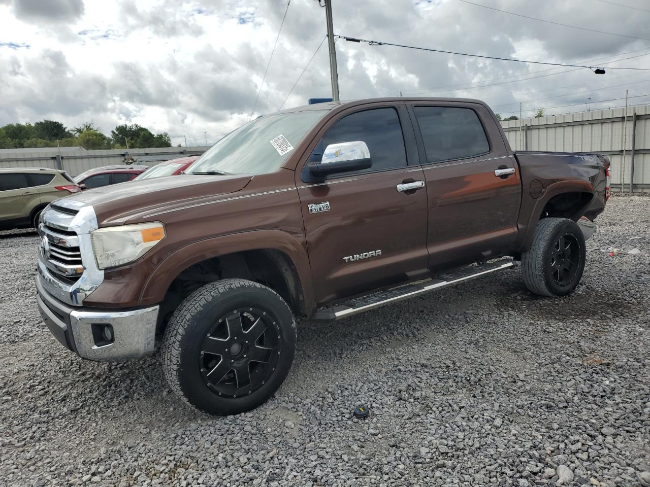 TOYOTA TUNDRA CRE 2016