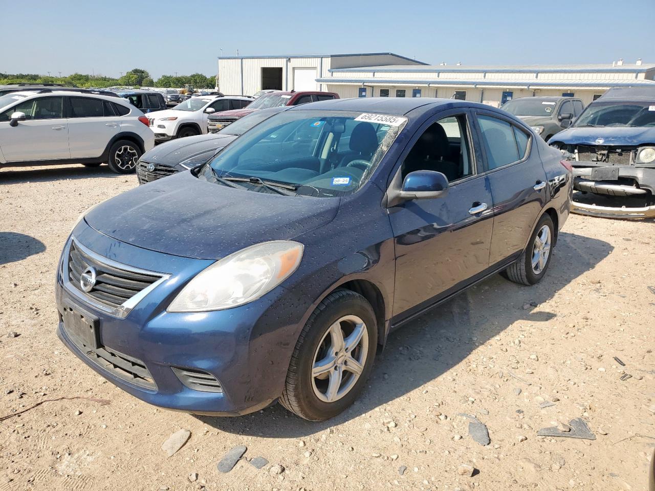 NISSAN VERSA S 2012