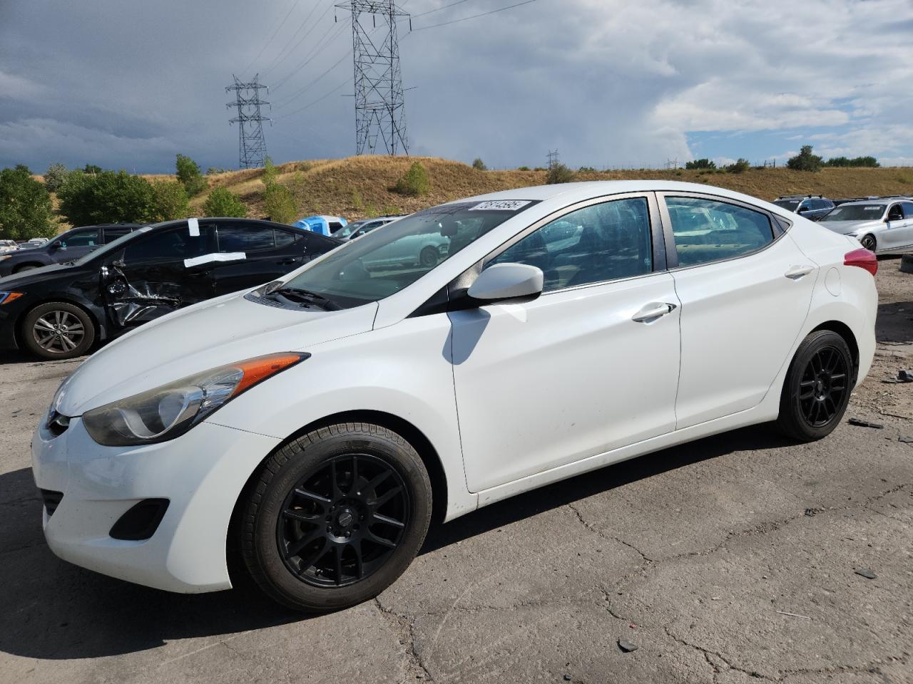HYUNDAI ELANTRA GL 2013