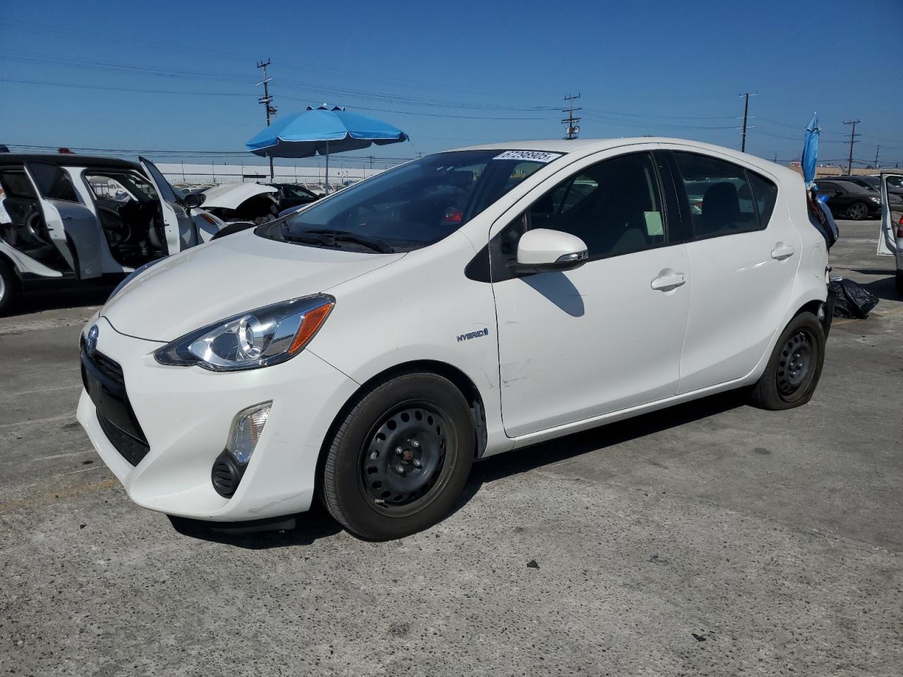 TOYOTA PRIUS C 2015