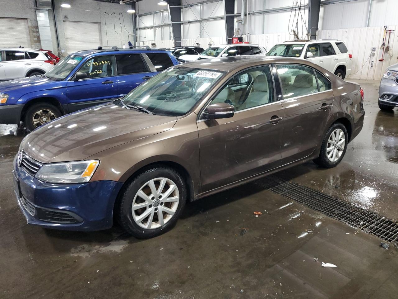 VOLKSWAGEN JETTA SE 2013