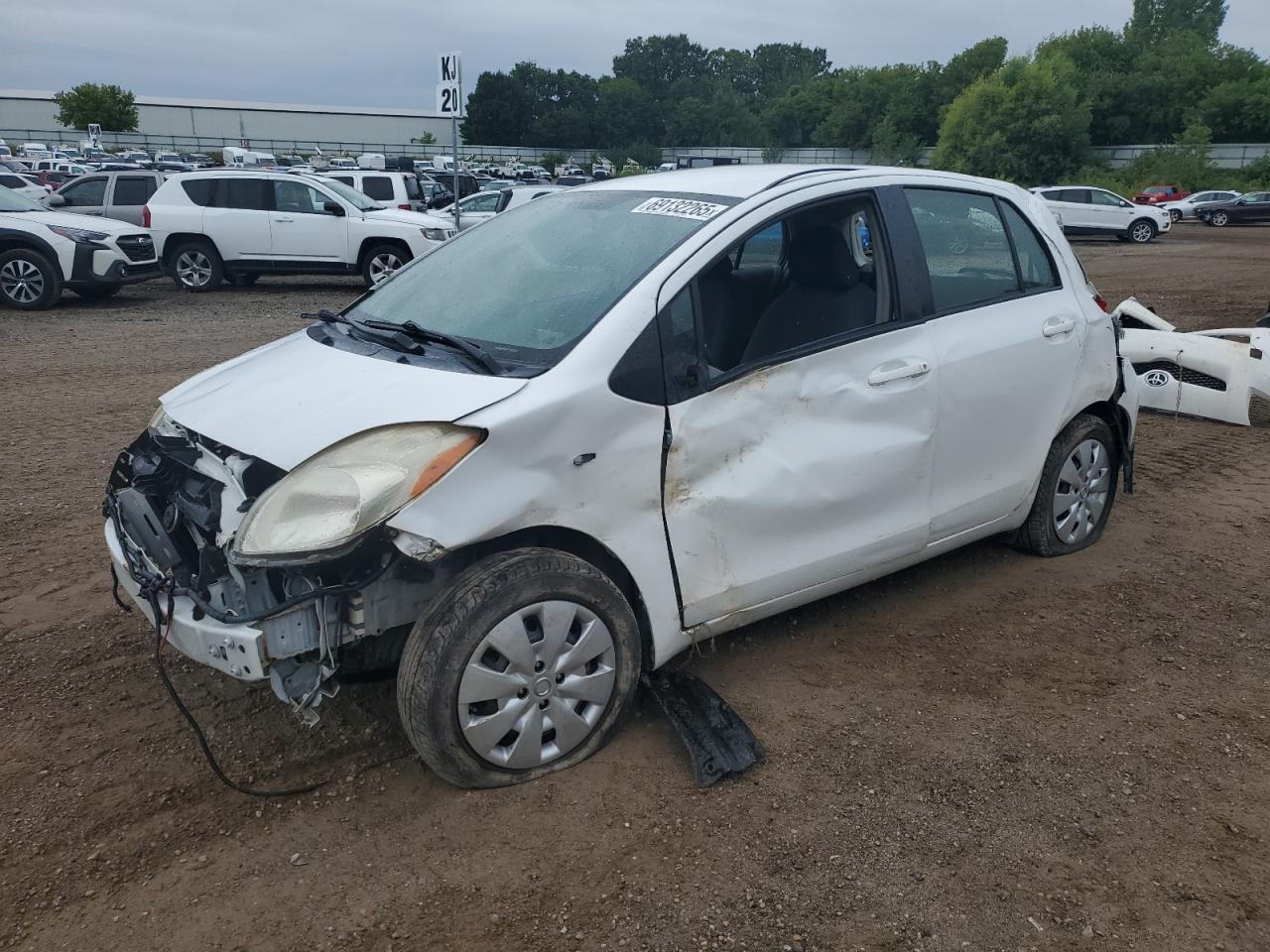 TOYOTA YARIS 2011