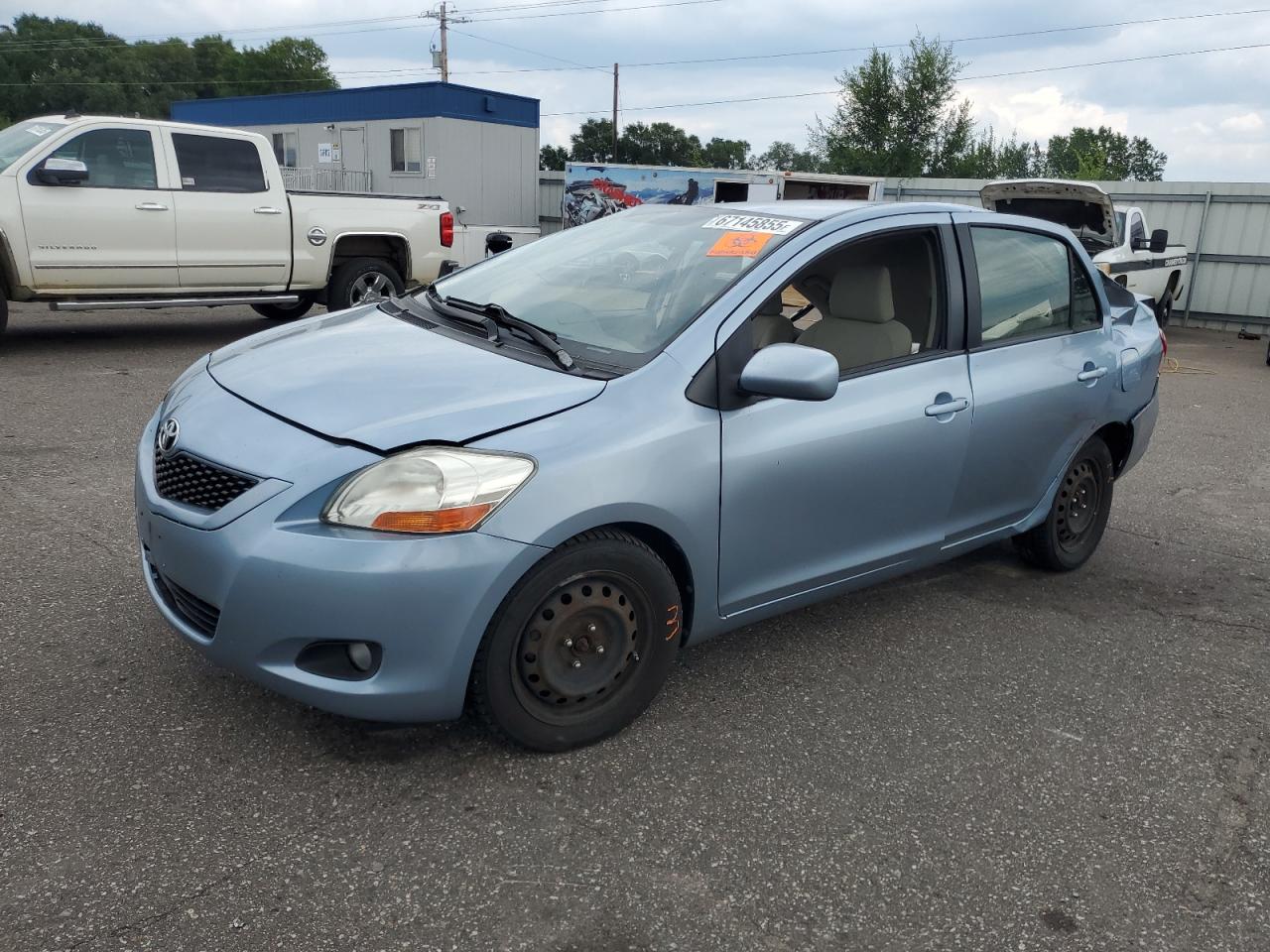 TOYOTA YARIS 2010