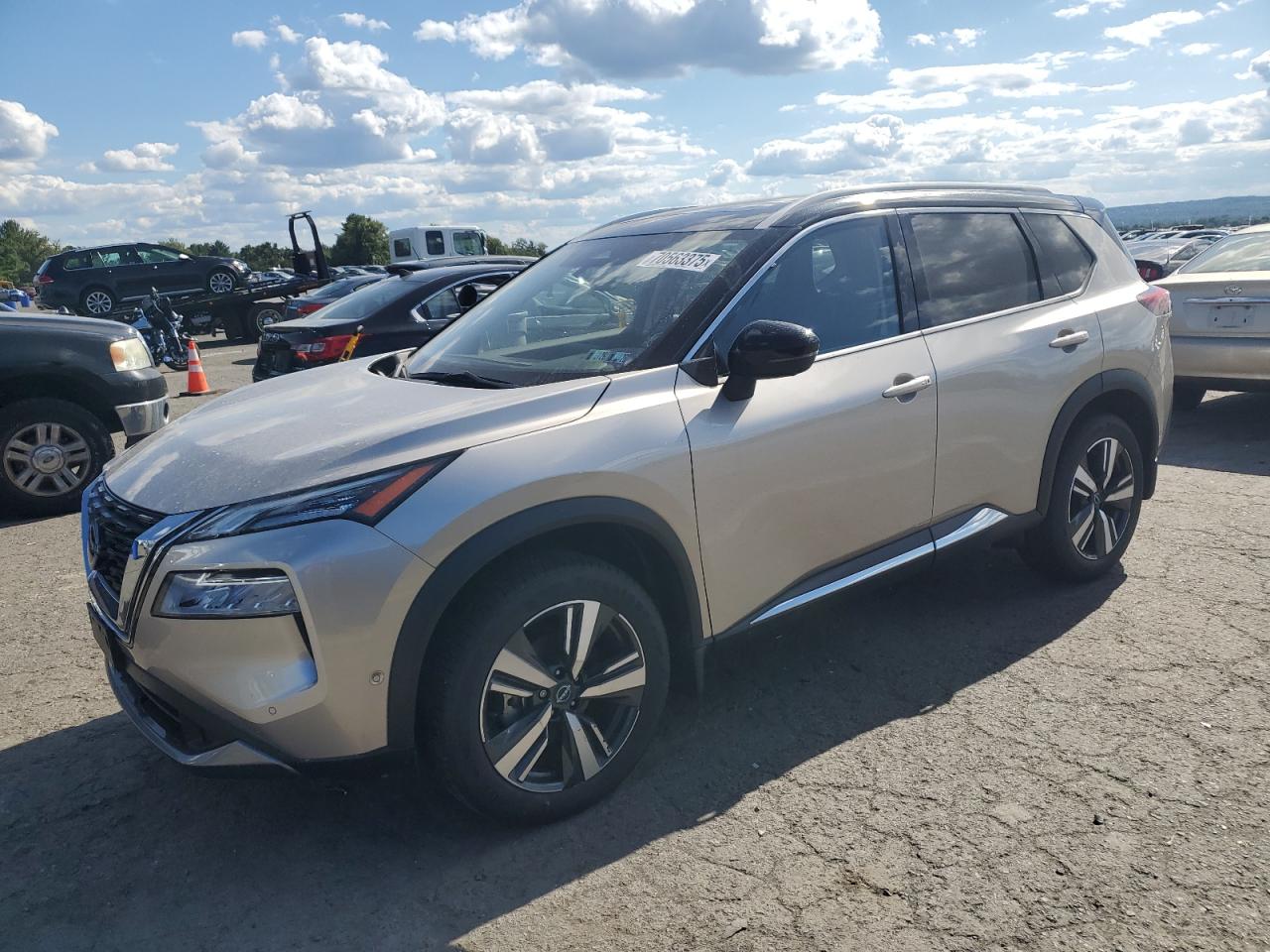 NISSAN ROGUE SL 2023