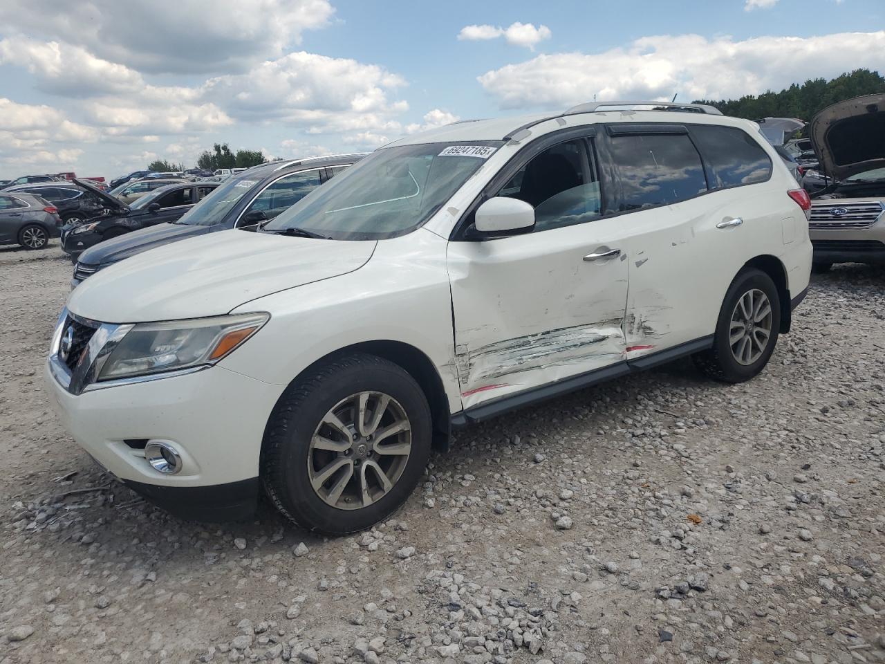 NISSAN PATHFINDER 2016