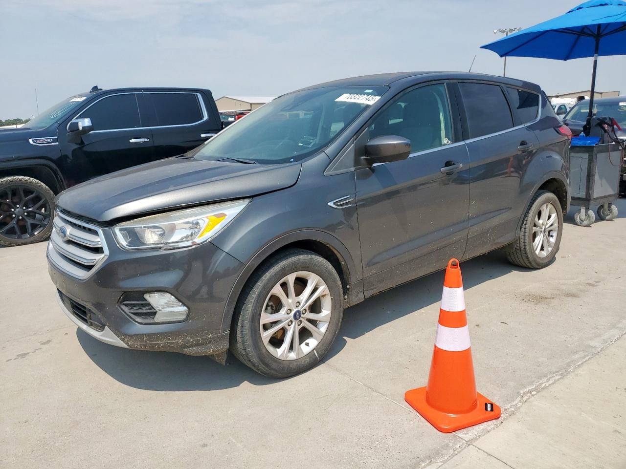 FORD ESCAPE SE 2019