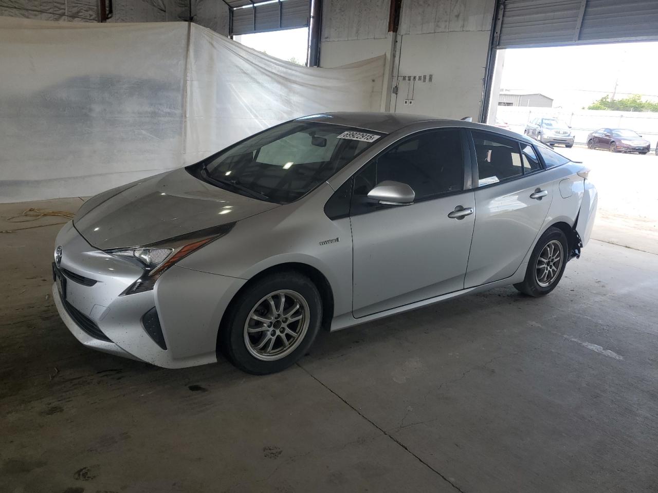 TOYOTA PRIUS 2016