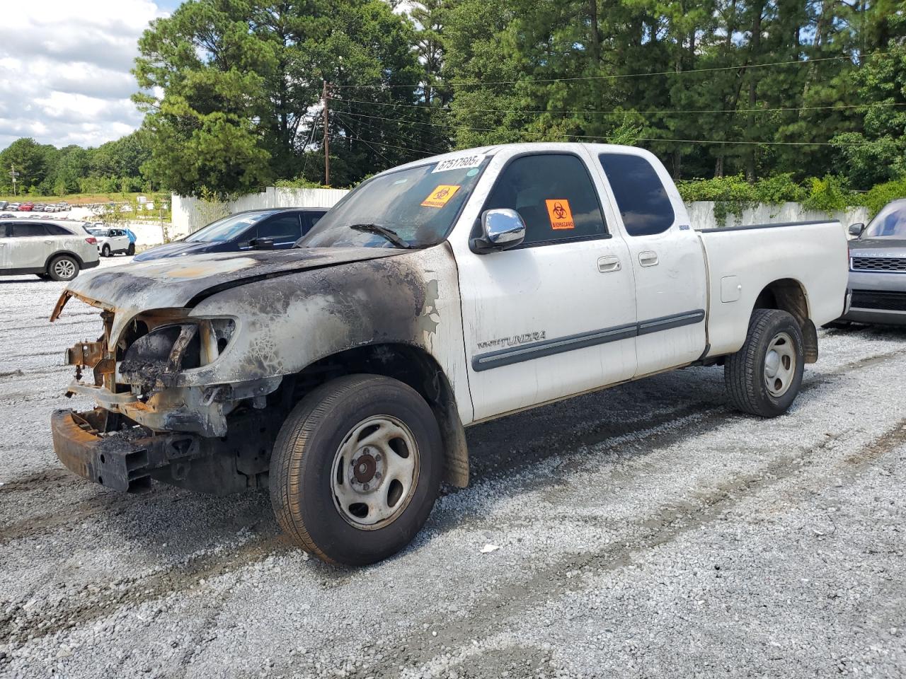 TOYOTA TUNDRA ACCESS CAB SR5 2004