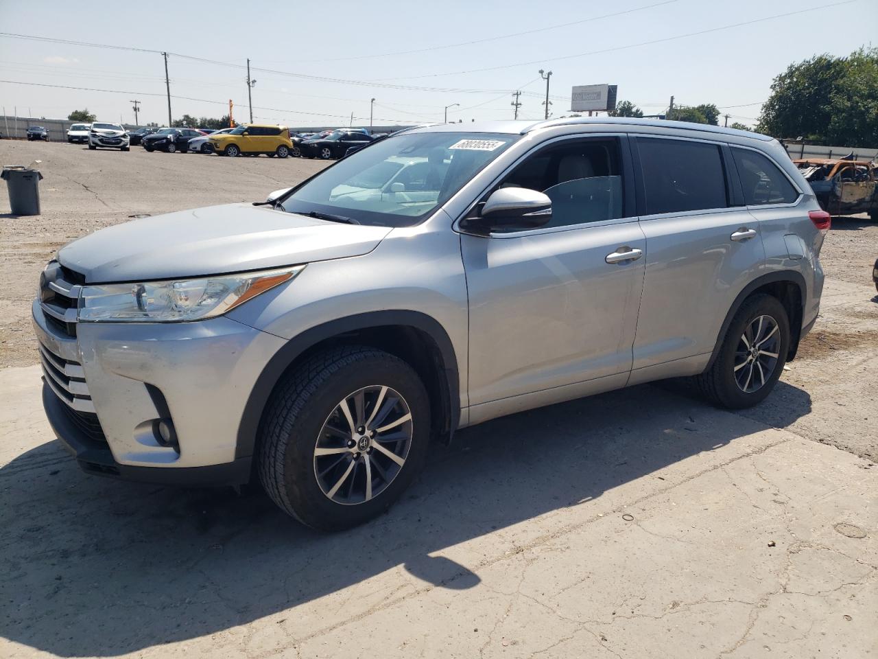 TOYOTA HIGHLANDER 2017
