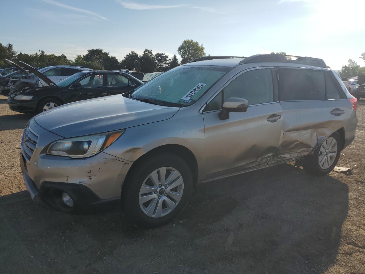 SUBARU OUTBACK 2. 2015