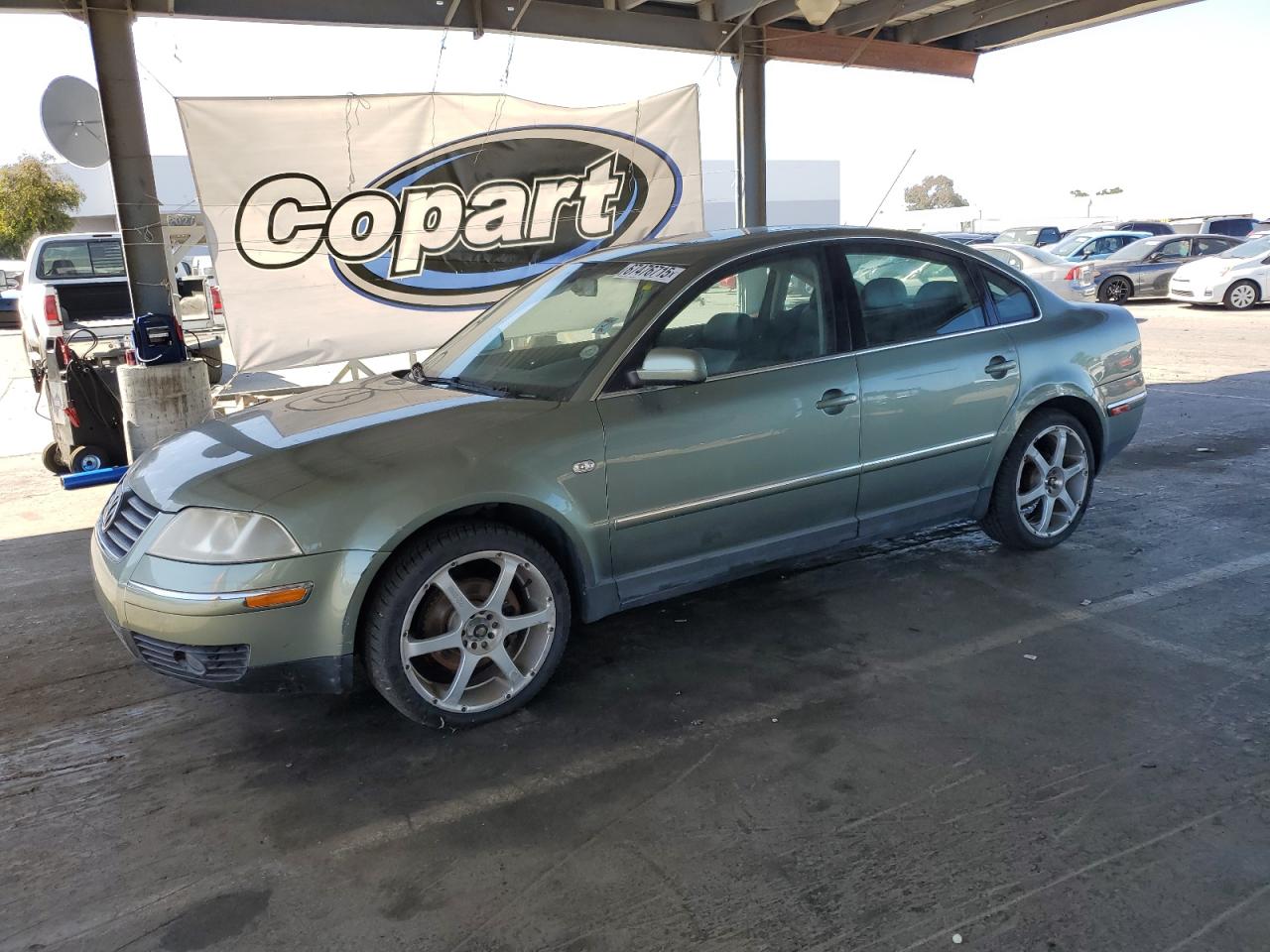 VOLKSWAGEN PASSAT GLS 2003