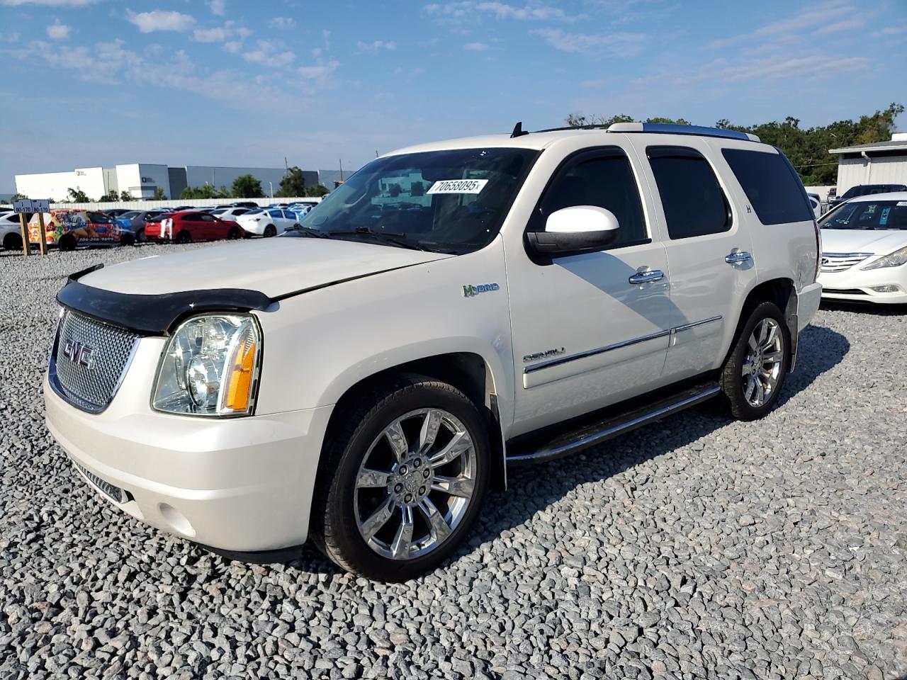 GMC YUKON DENA 2011
