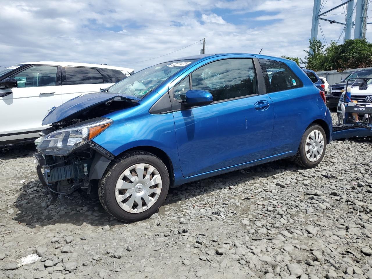 TOYOTA YARIS 2015