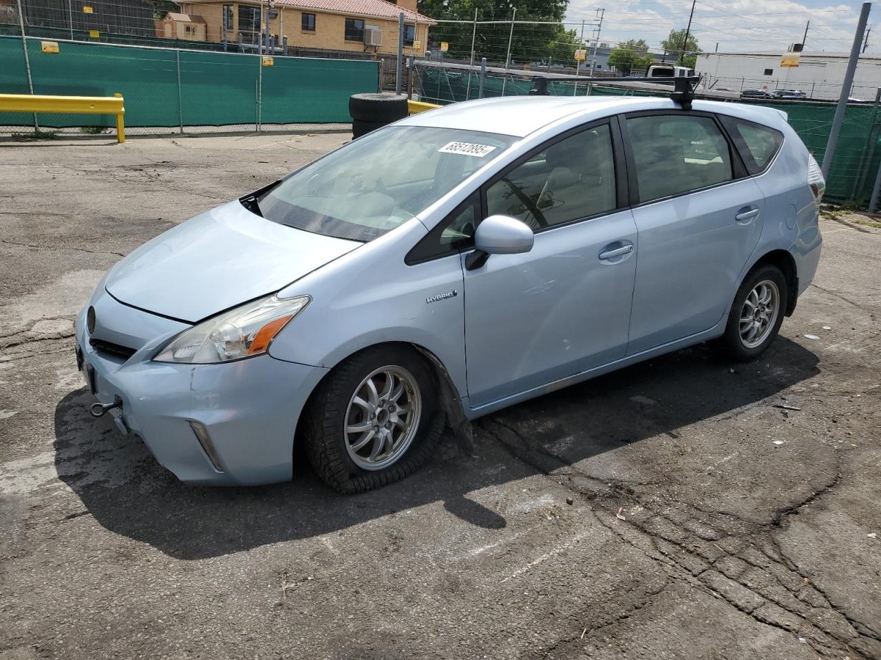 TOYOTA PRIUS V 2014