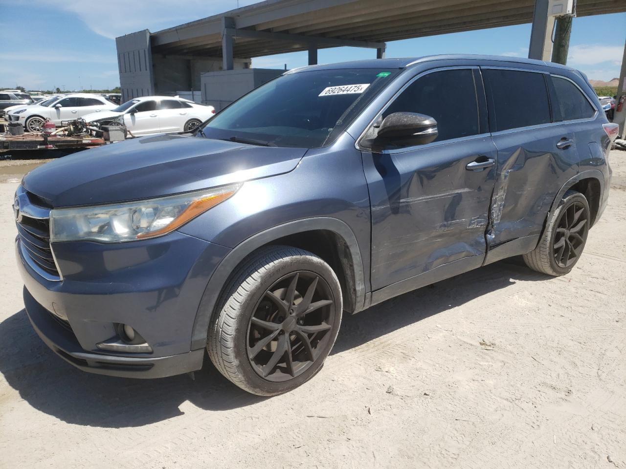 TOYOTA HIGHLANDER 2014