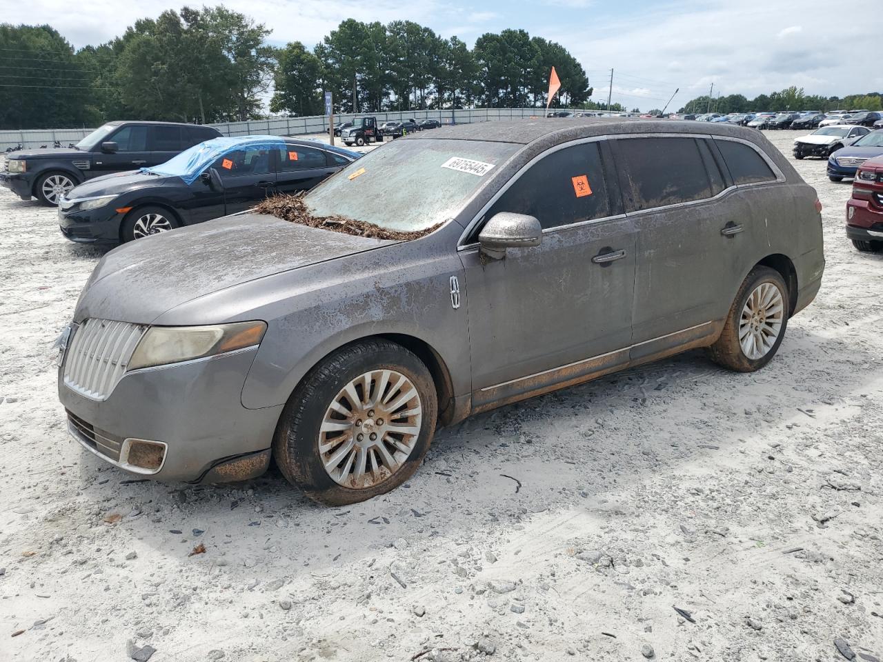 LINCOLN MKT 2010