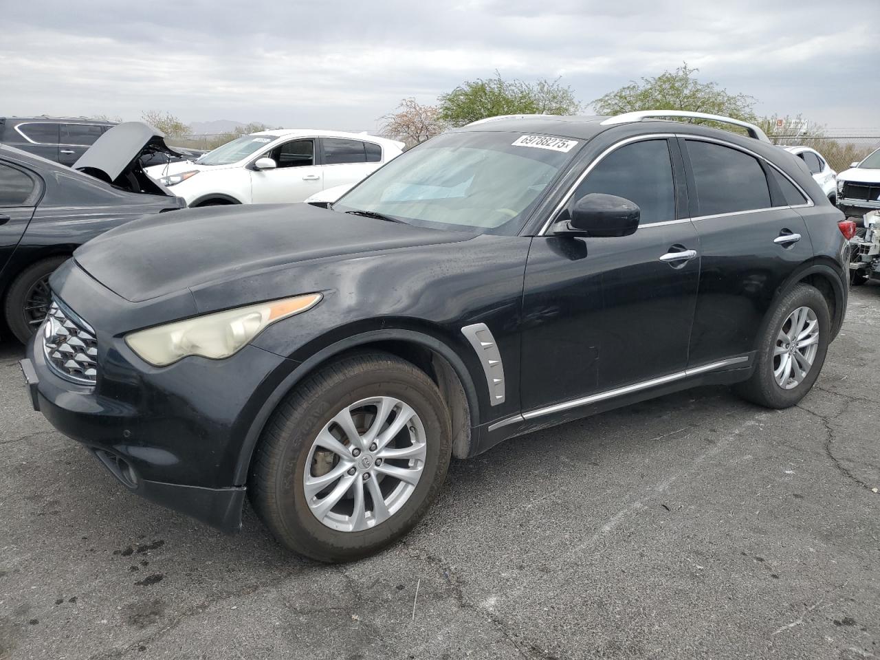 INFINITI FX35 2010