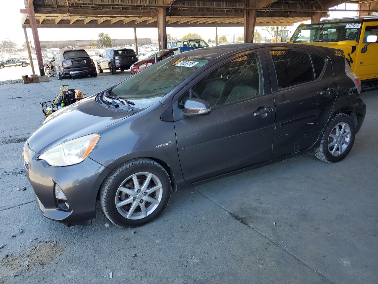 TOYOTA PRIUS C 2012