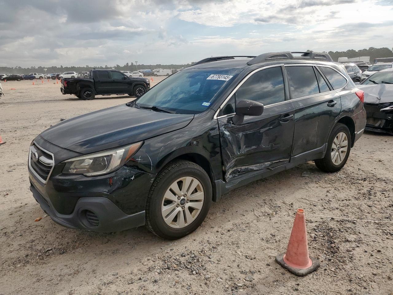 SUBARU OUTBACK 2. 2019