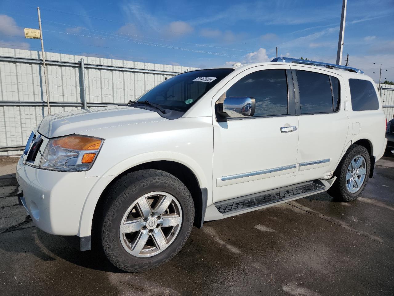 NISSAN ARMADA SV 2014