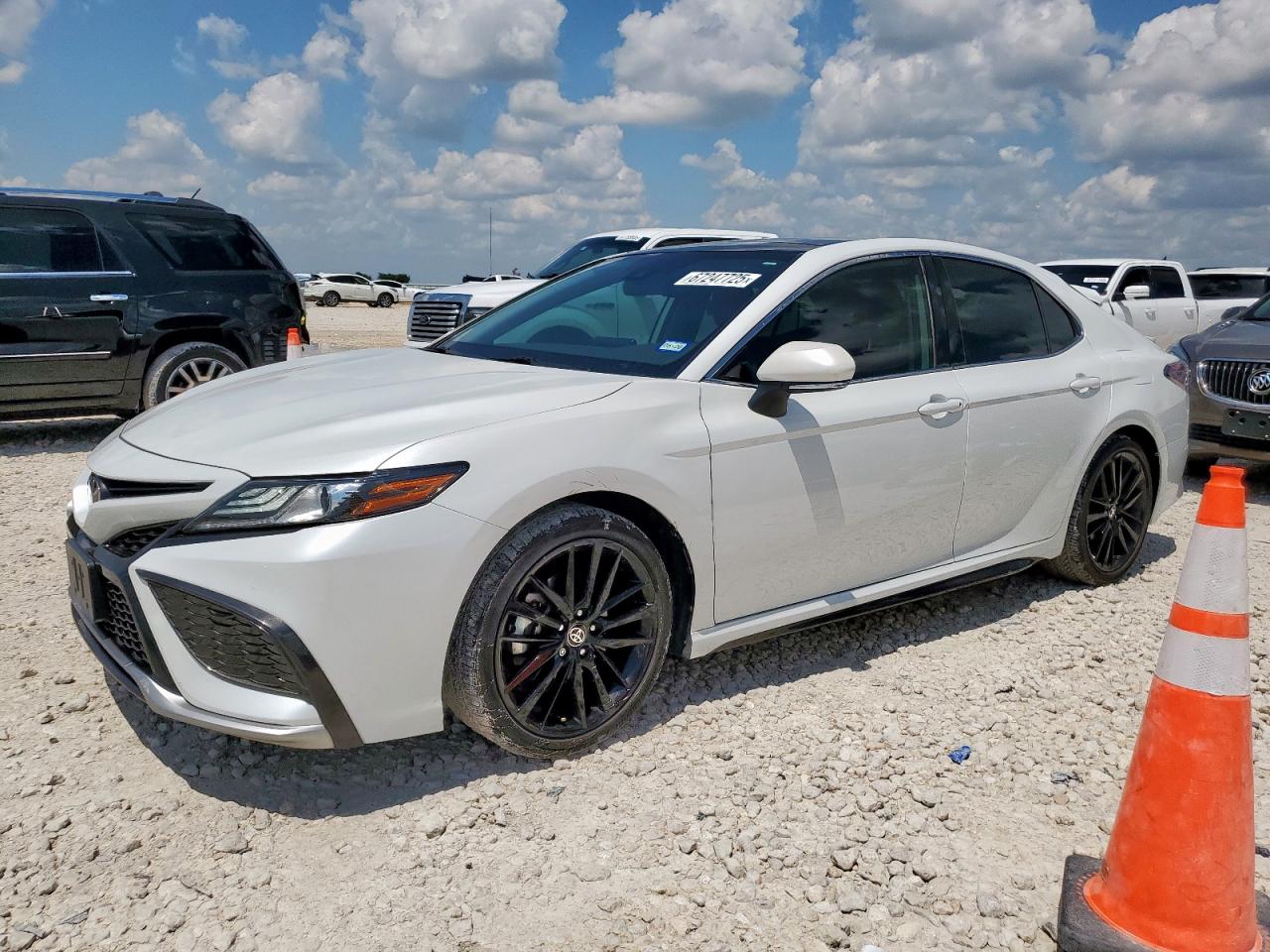 TOYOTA CAMRY XSE 2021