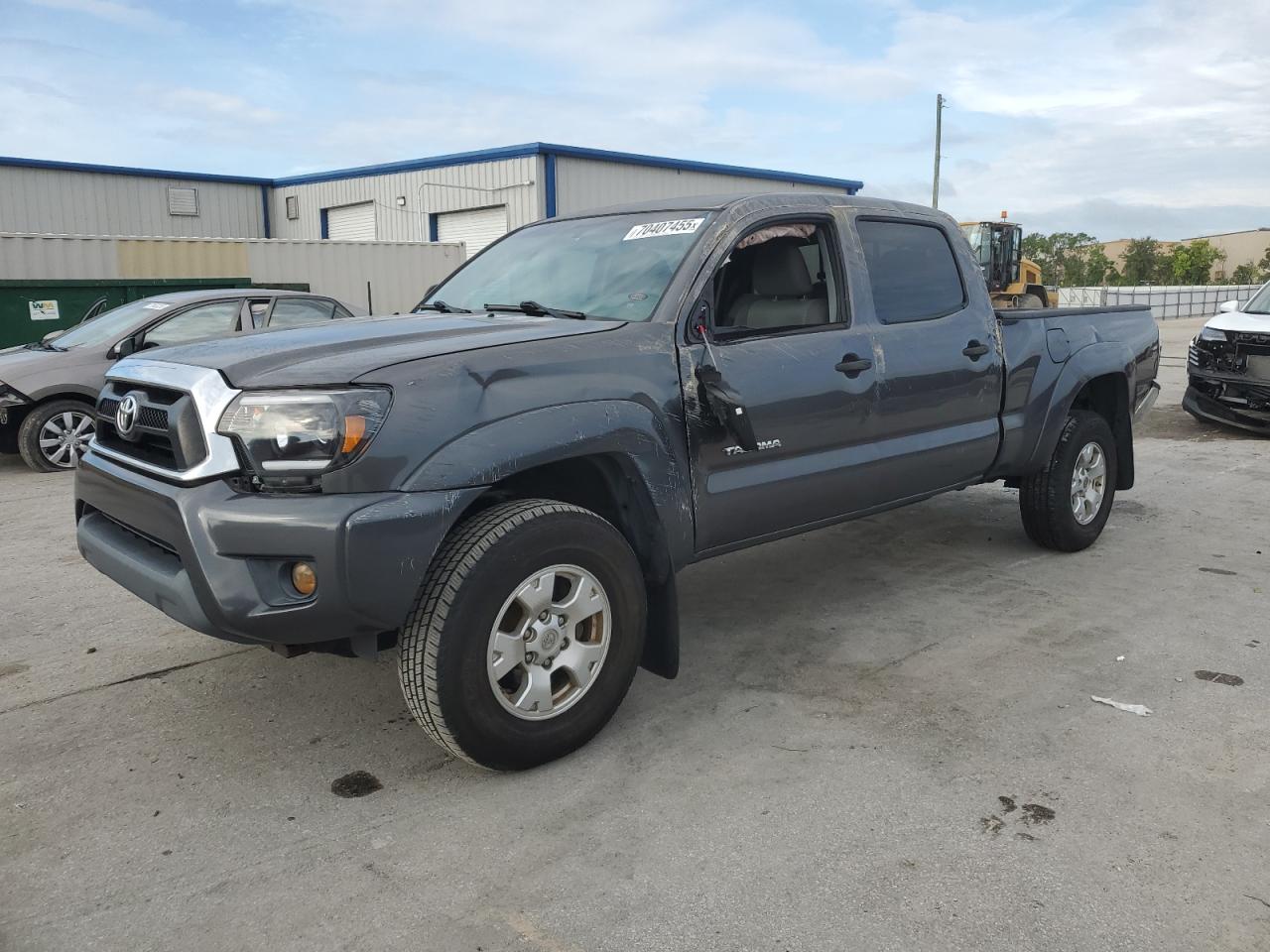 TOYOTA TACOMA DOU 2015