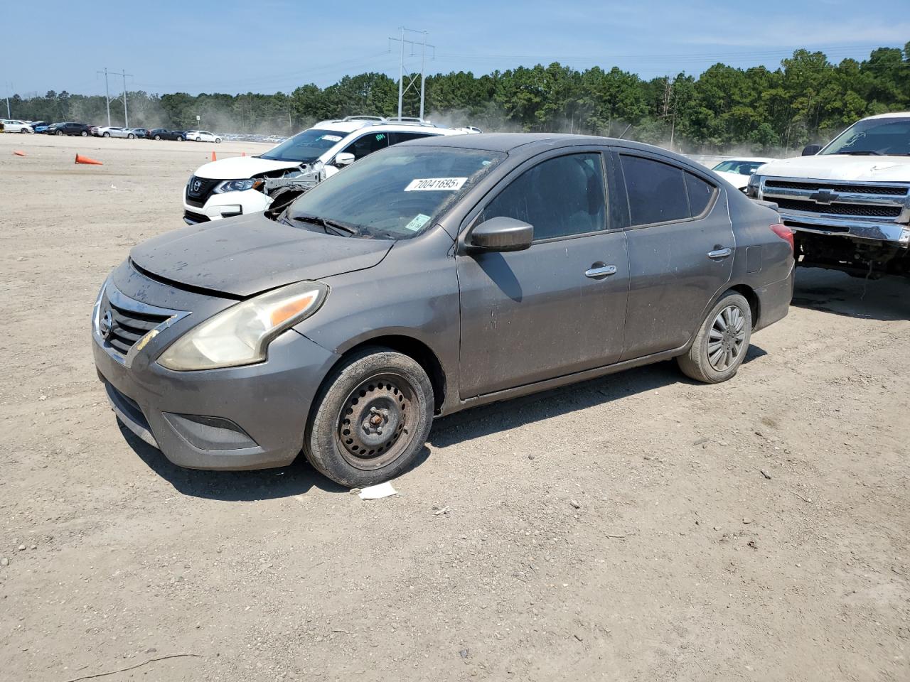 NISSAN VERSA S 2015